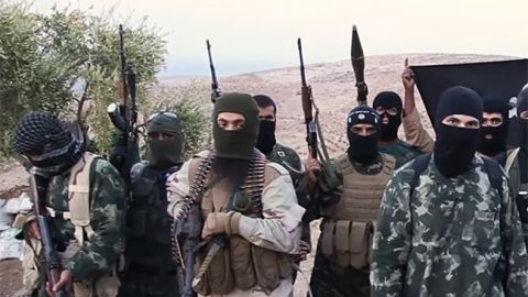 В Сирии обстреляли последний анклав ИГИЛ