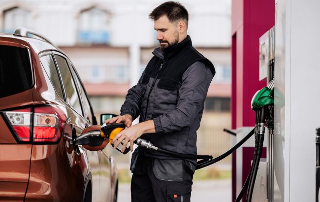 На АЗС подорожчало все пальне: скільки коштує бензин, дизель та газ 2 вересня