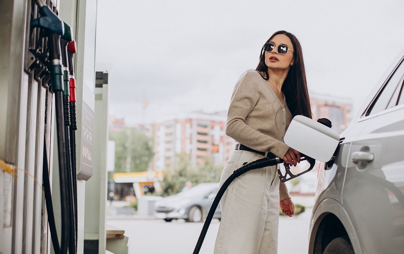 Каким бензином автомобиль нельзя заправлять | РБК Украина