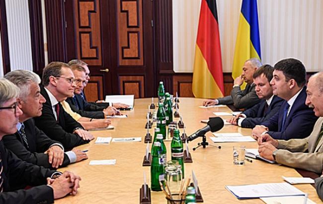 Украина будет перенимать опыт Германии в местном самоуправлении, - Гройсман