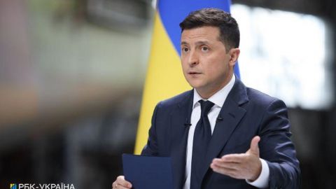 Зеленський підписав закон про онлайн-торги землею