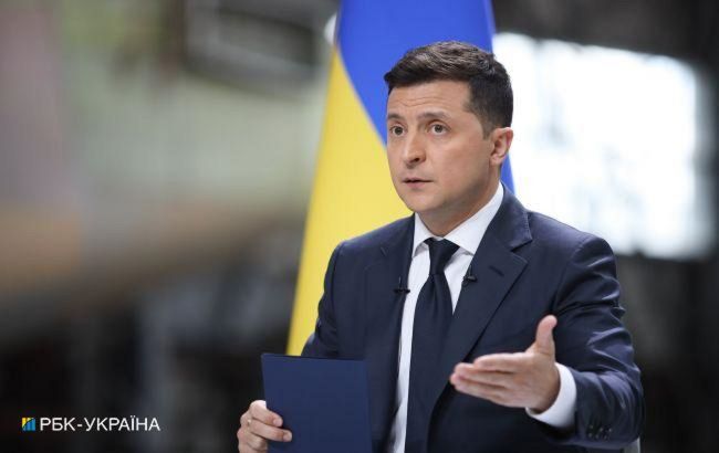 Зеленский подписал закон об онлайн-торгах землей