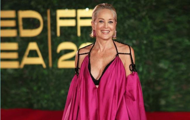 Як сьогодні виглядає Шерон Стоун, яка після зйомок в "Основному інстинкті" стала "найгарячішою" зіркою Голлівуду