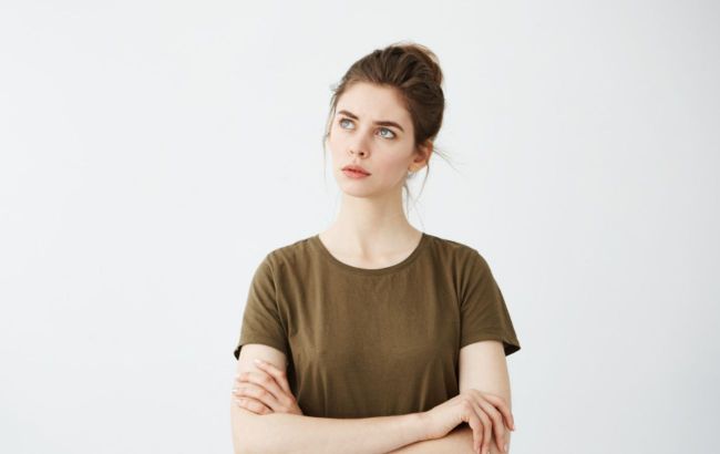 Названы знаки Зодиака, которые чувствуют себя одинокими даже среди людей