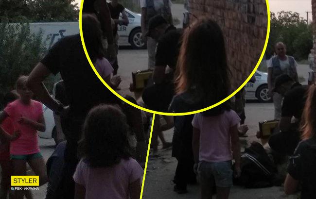 В Николаеве дети спасли жизнь бездомному, вызвав ему "скорую" (фото)