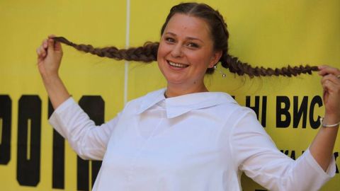 Зірка українських серіалів розповіла про ставлення до жіночих тренінгів: "беру і роблю"