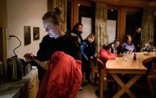 В одній із європейських країн планують урізати виплати українцям: названа причина