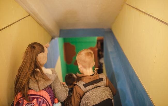 В МОН назвали кількість українських школярів, які виїхали за кордон