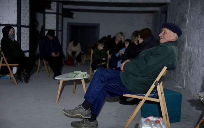 Жителей города Овруч из-за угрозы авиаудара просят находиться в укрытиях всю ночь