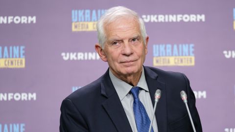 ЄС передав Україні обіцяний мільйон снарядів, - Боррель