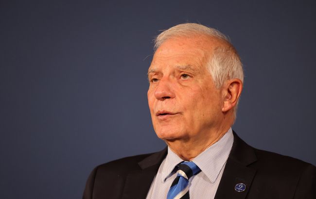 ЄС має бути готовий підтримувати Україну, якщо допомога США знизиться, - Боррель