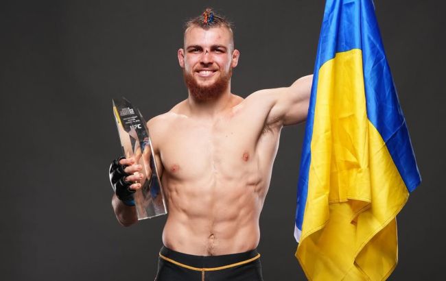 Українець Донченко повертається в октагон UFC: відомі дата та суперник