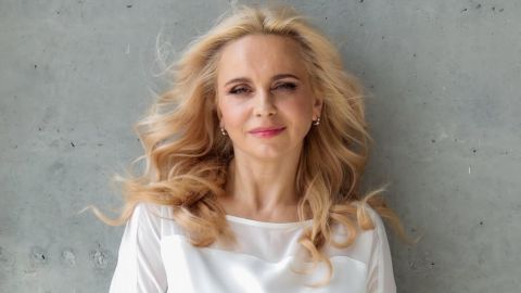 Неймовірне перевтілення: Лілія Ребрик вразила новою зачіскою