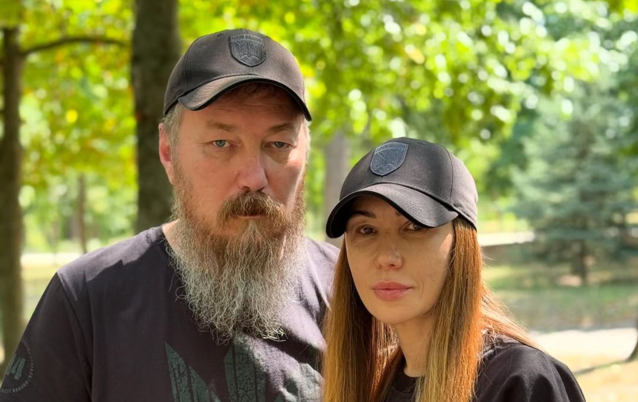 "Мадяр" зворушливо звернувся до дружини у річницю шлюбу: "Ти тримаєш мій всесвіт"