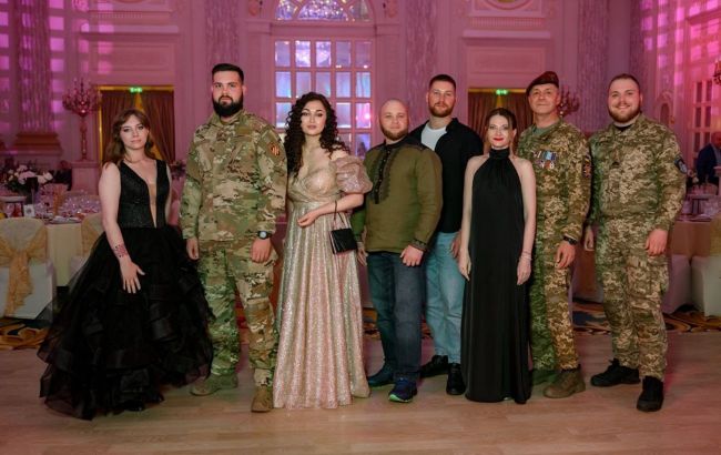 Впервые за пять лет в Киеве состоялся Венский бал с ветеранами. Смотрите, как это было