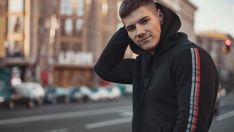 Волошин з'явився у мережі на тлі скандалу зі "втечею" в Мексику: де зараз ексчоловік Трінчер