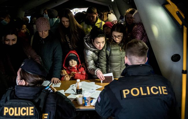 Як продовжити тимчасовий захист у Чехії без закордонного паспорта: порада юриста