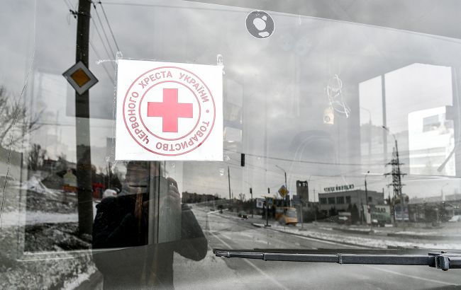 Красный Крест исключил помощь России в "эвакуации" украинцев