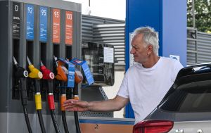 У Росії повернули ліміти на продаж бензину після удару по НПЗ