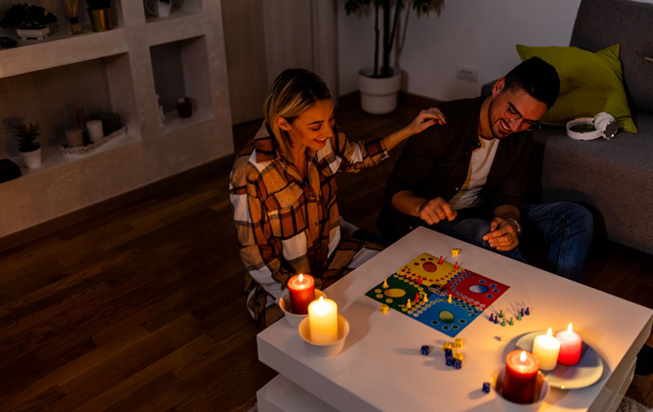 Графіки будуть, але не весь день: де і коли не буде світла 16 березня