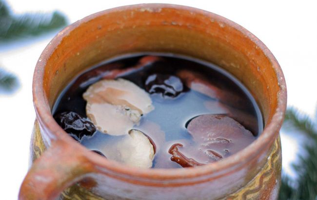 Святковий узвар: про цей секрет напою ви точно не знали!