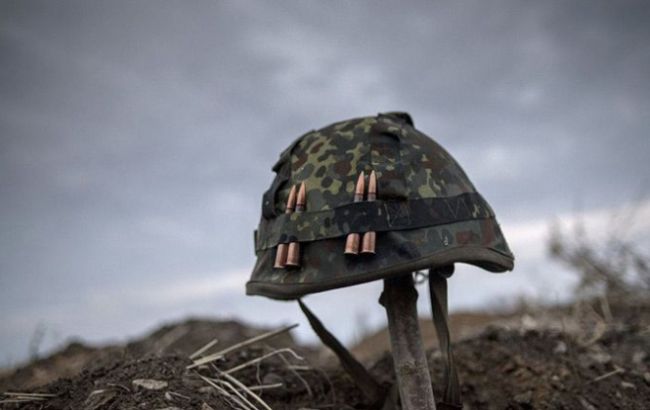 Боевики обстреляли позиции ВСУ возле Луганского, погиб военный