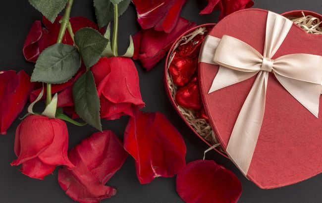 Ваш букет на День закоханих простоїть дуже довго завдяки цим "хакам" від флориста