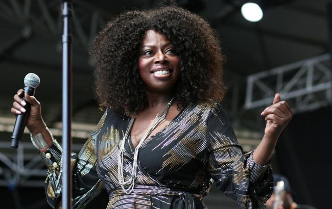 Знаменита співачка загинула в жахливій аварії: вона була улюбленицею мільйонів