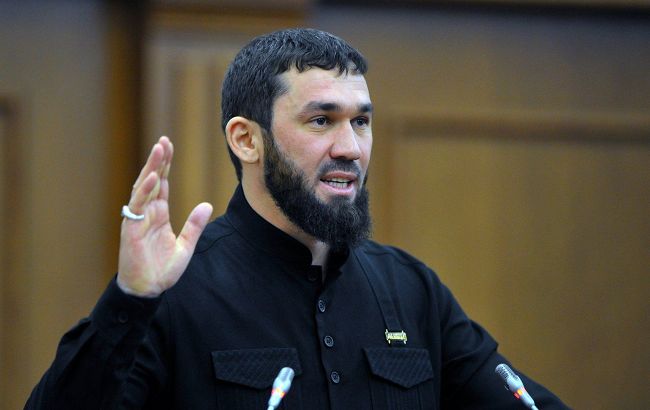 Формировал подразделения для войны. Сообщено о подозрении главе парламента Чечни