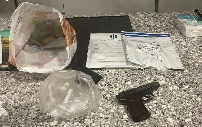 ГБР провело обыск у депутатов ОПЗЖ, которые пытались покинуть Украину