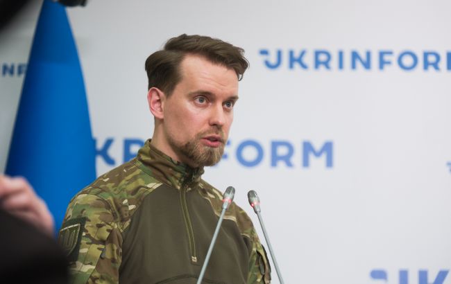 СБУ показала уламки ракети "Орєшнік", якою Росія вдарила по Львівщині (фото)