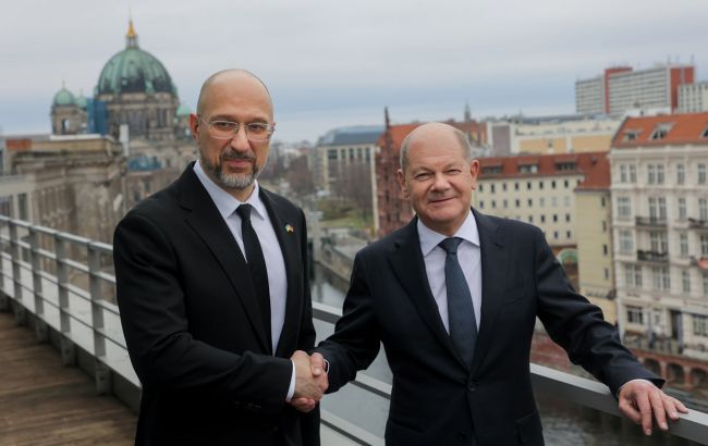 Шмыгаль объяснил Шольцу важность членства Украины в НАТО