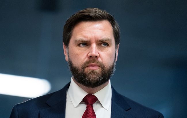 Затриманий США танкер прикидався російським, щоб уникнути санкцій, - Венс