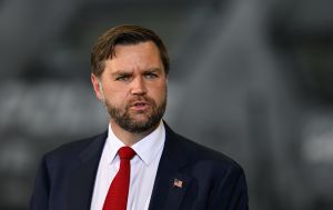Вэнс неожиданно похвалил Украину: возможности РФ приближаются к нулю