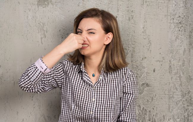 У квартирі запах мокрого підвалу? Як зрозуміти, що ви дихаєте грибком: поради лікаря