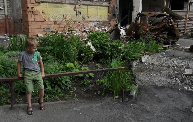 Дітей вивезуть примусово. У Слов'янську опікунів, що відмовляються від евакуації, позбавлять обов'язків
