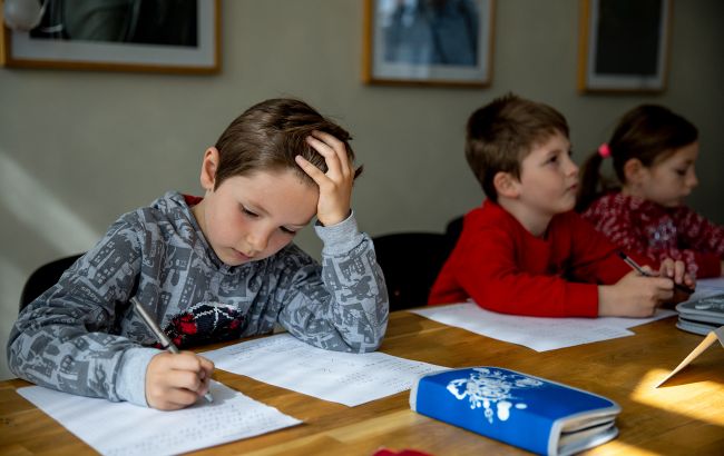 На оккупированных территориях захватчики устроили урок пропаганды школьникам, - ЦНС