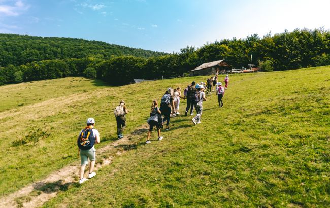 Туризм во время войны. Какие маршруты под запретом на Прикарпатье