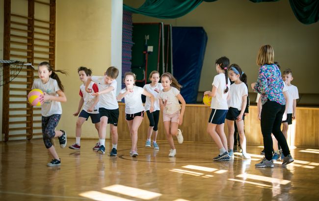 Прийом заявок стартував. Які виплати можна отримати на дітей у Польщі