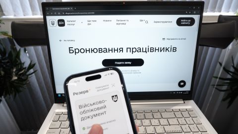 У Дії запрацювала нова можливість бронювання працівників ОПК