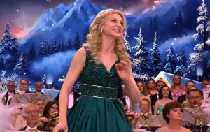 "Мурашки по шкірі". Українка зворушила до сліз виконанням "Щедрика" (відео)