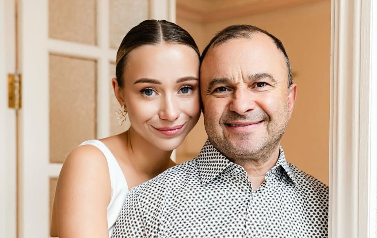 Дружині Павліка нагадали про його колишню після заяв про другу вагітність: "Молодого шукайте"