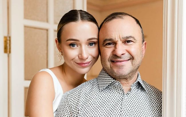 Дружині Павліка нагадали про його колишню після заяв про другу вагітність: "Молодого шукайте"