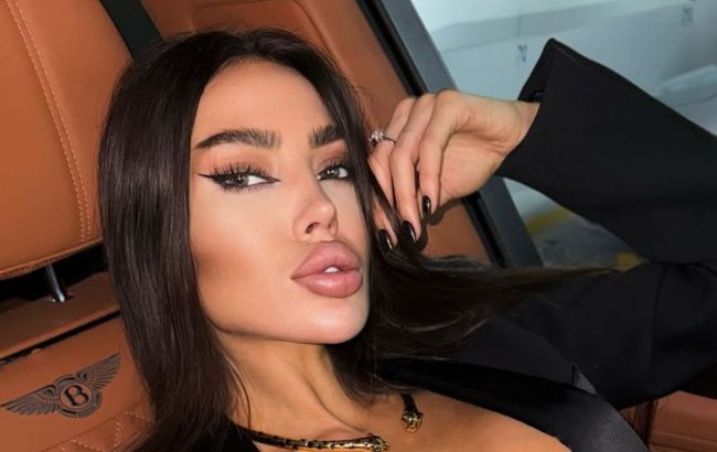 Депутат подарував "українській Кардаш'ян" годинник за 8 мільйонів