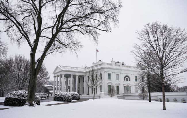 Белый дом "тихо" выделил 200 млн долларов на помощь Украине, - CNN