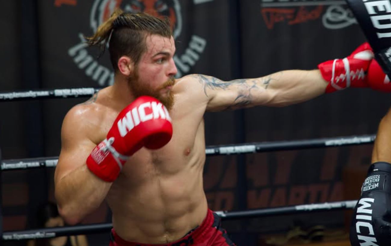 Донченко нищить суперників в UFC: українець видовищним нокаутом розбив шведа у Баку