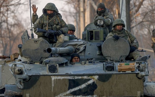 Россия потеряла уже около 30 000 своих военных в Украине