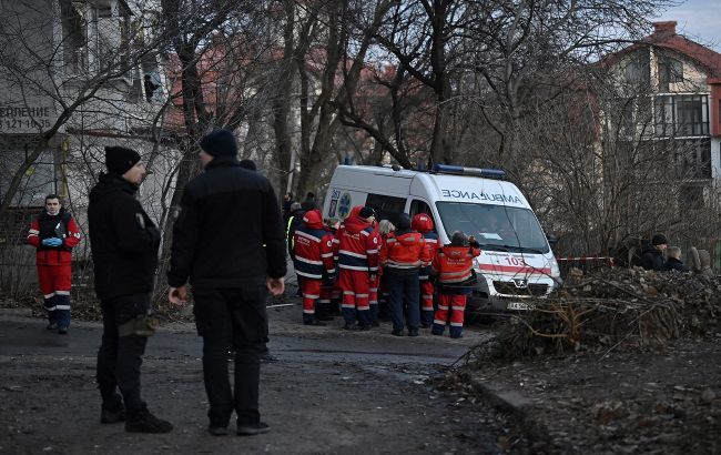 Россияне обстреляли Херсонскую область авиабомбами: ранены семь человек