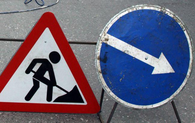 В Киеве сегодня и завтра частично ограничат движение на мосту Метро