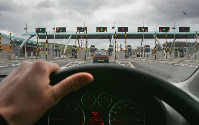 Платні дороги у Європі: скільки коштують та як оплачувати українським автомобілістам